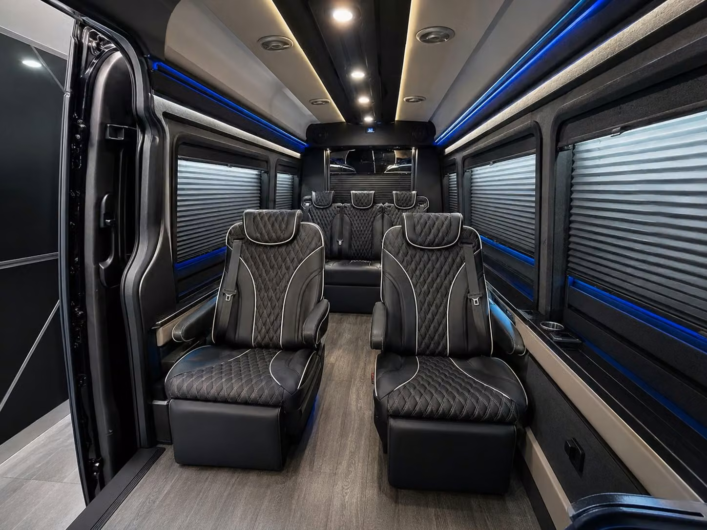 choosing the right vehicle for santa clarita airport transportation has never been easier