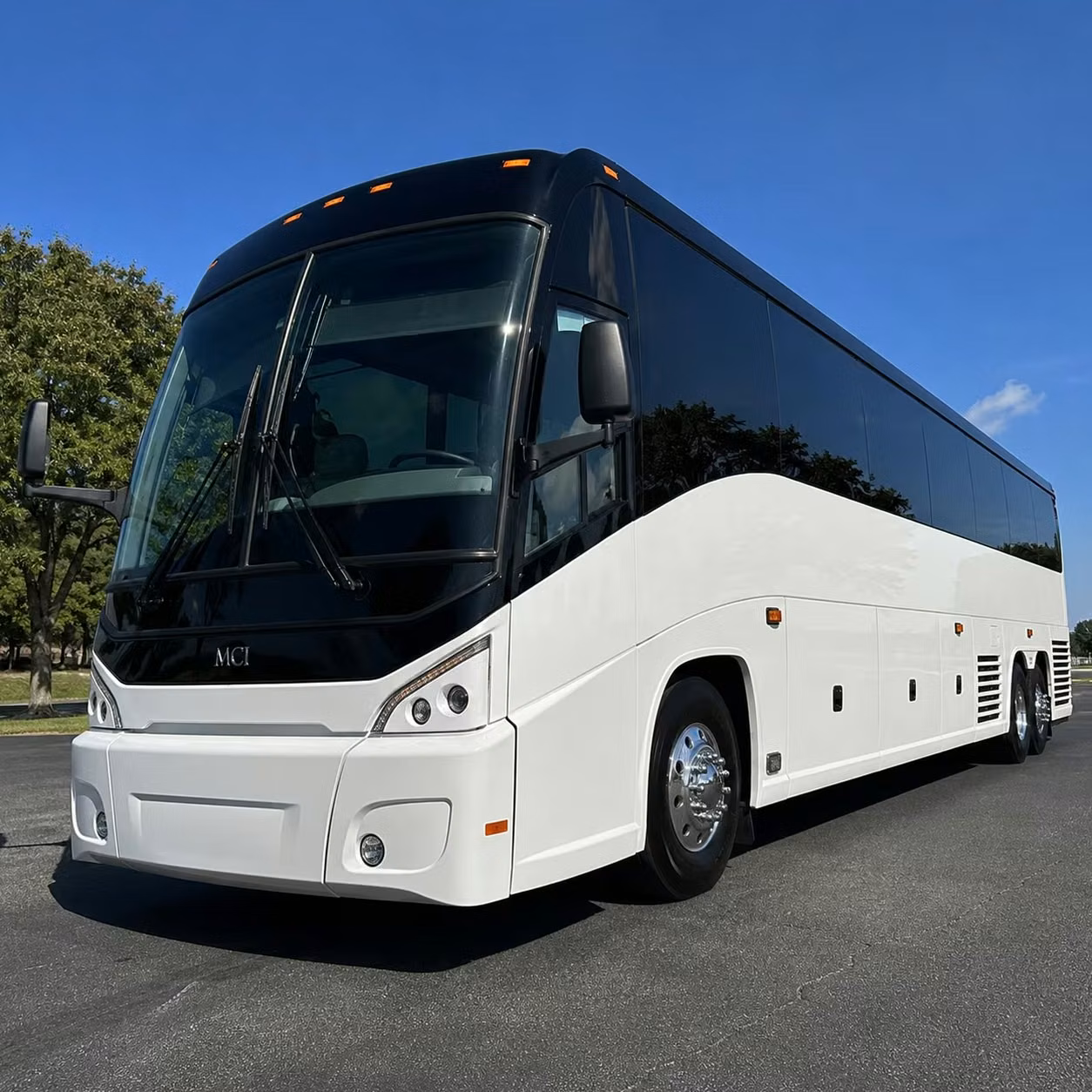 corporate concert shuttles and group event transportation for santa clarita businesses