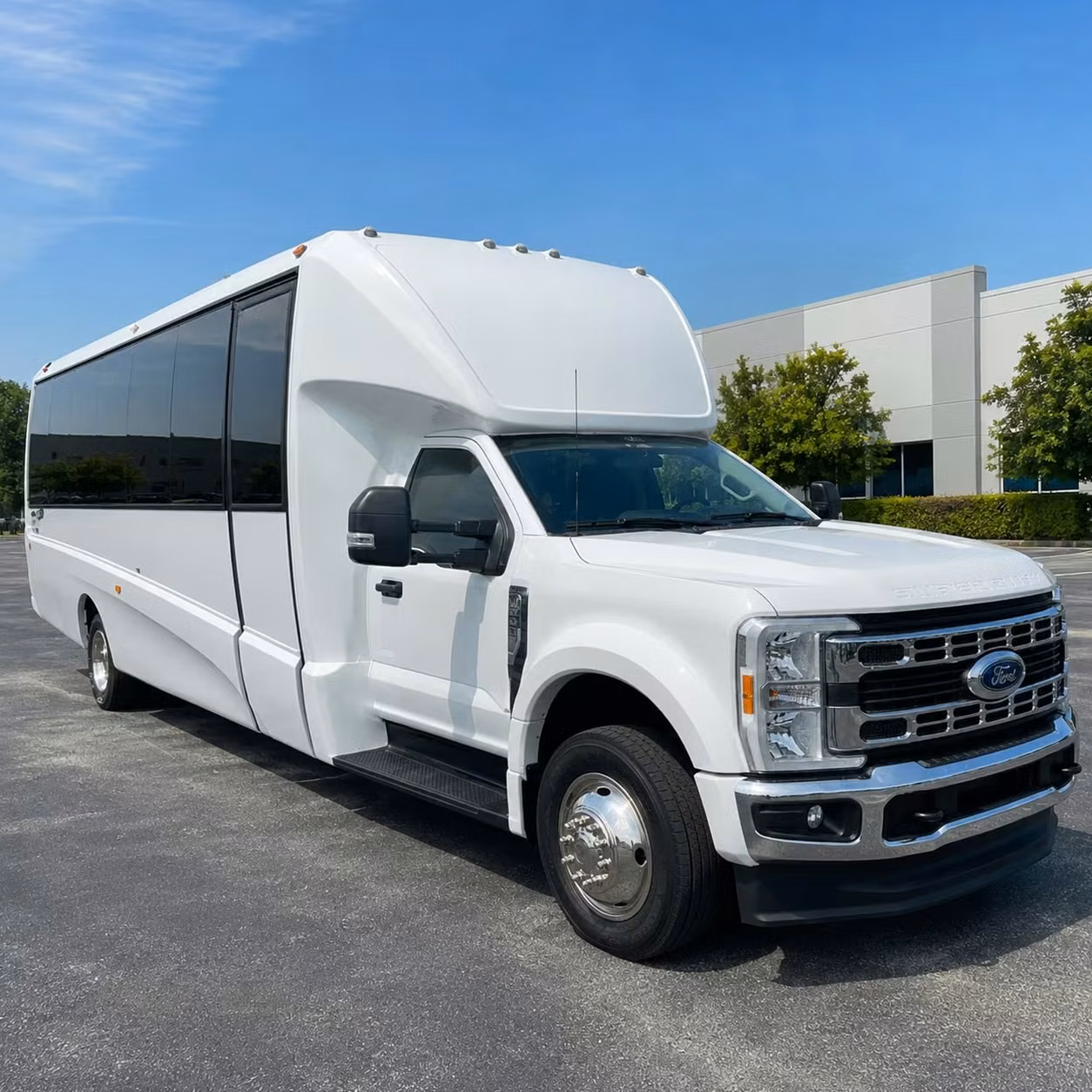 minibus rentals for santa clarita history and heritage field trips