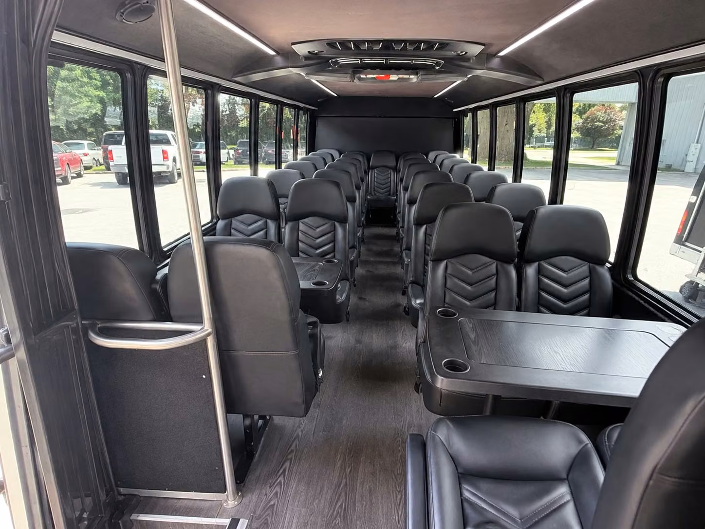 santa clarita airport transportation