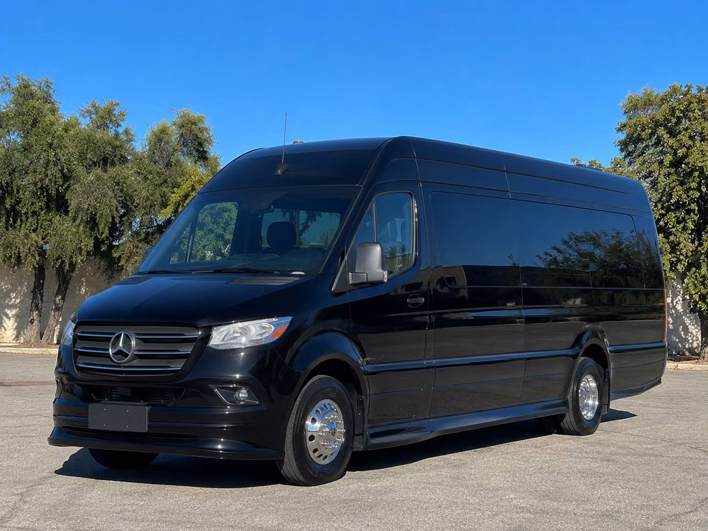 transportation serving santa clarita and nearby cities